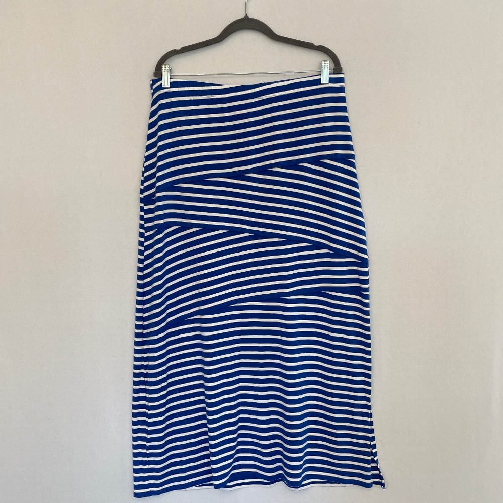 CHICO’S Women’s Size 2 US Large Blue White Diagonal Layered Stripes Maxi Skirt